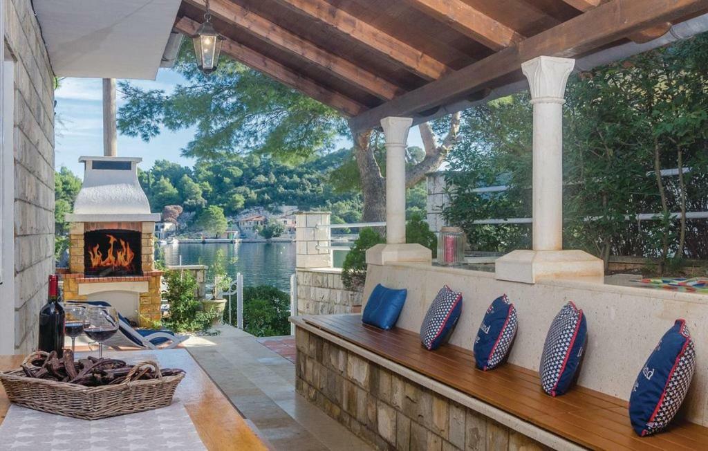 Okuklje Holiday Home מראה חיצוני תמונה
