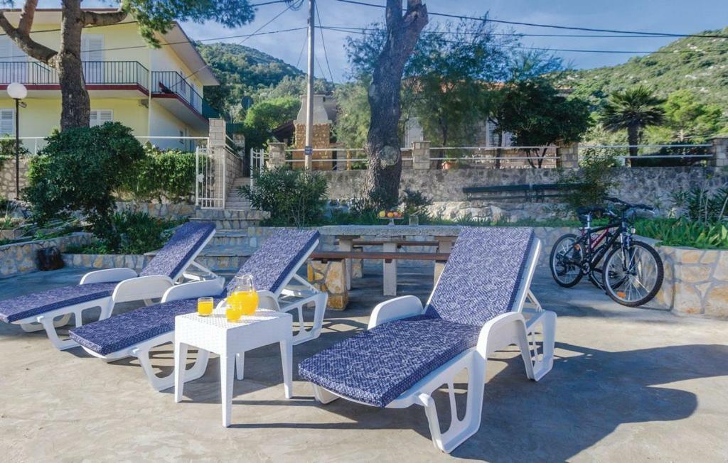 Okuklje Holiday Home מראה חיצוני תמונה